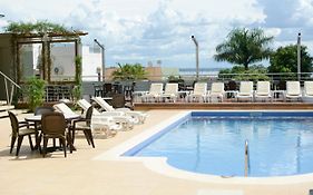 De la Trinidad Hotel